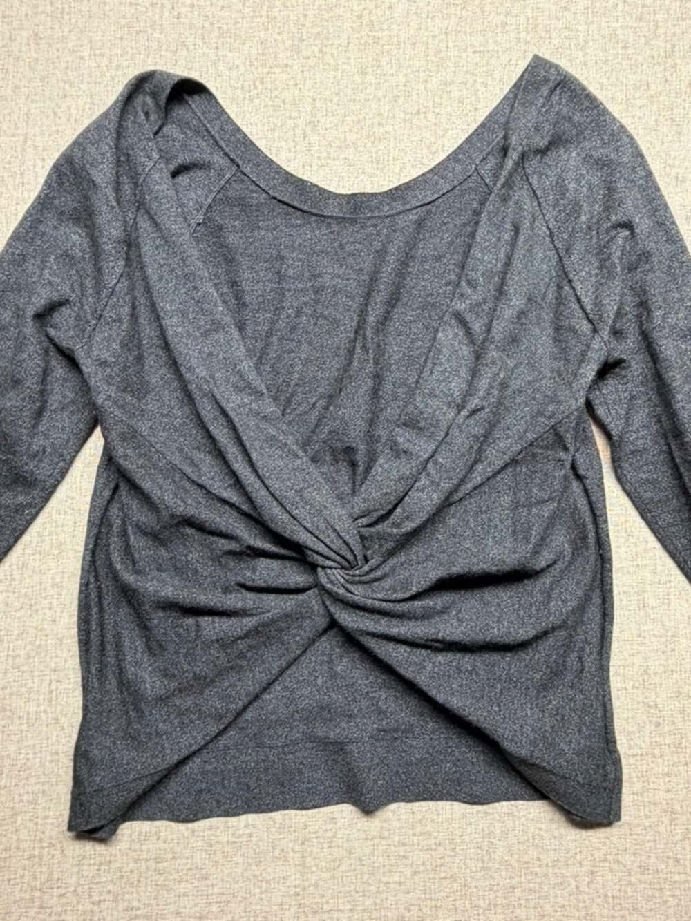 Victoria's Secret Womens Small Gray Twist Back Open Back Knit Sweater Pullover